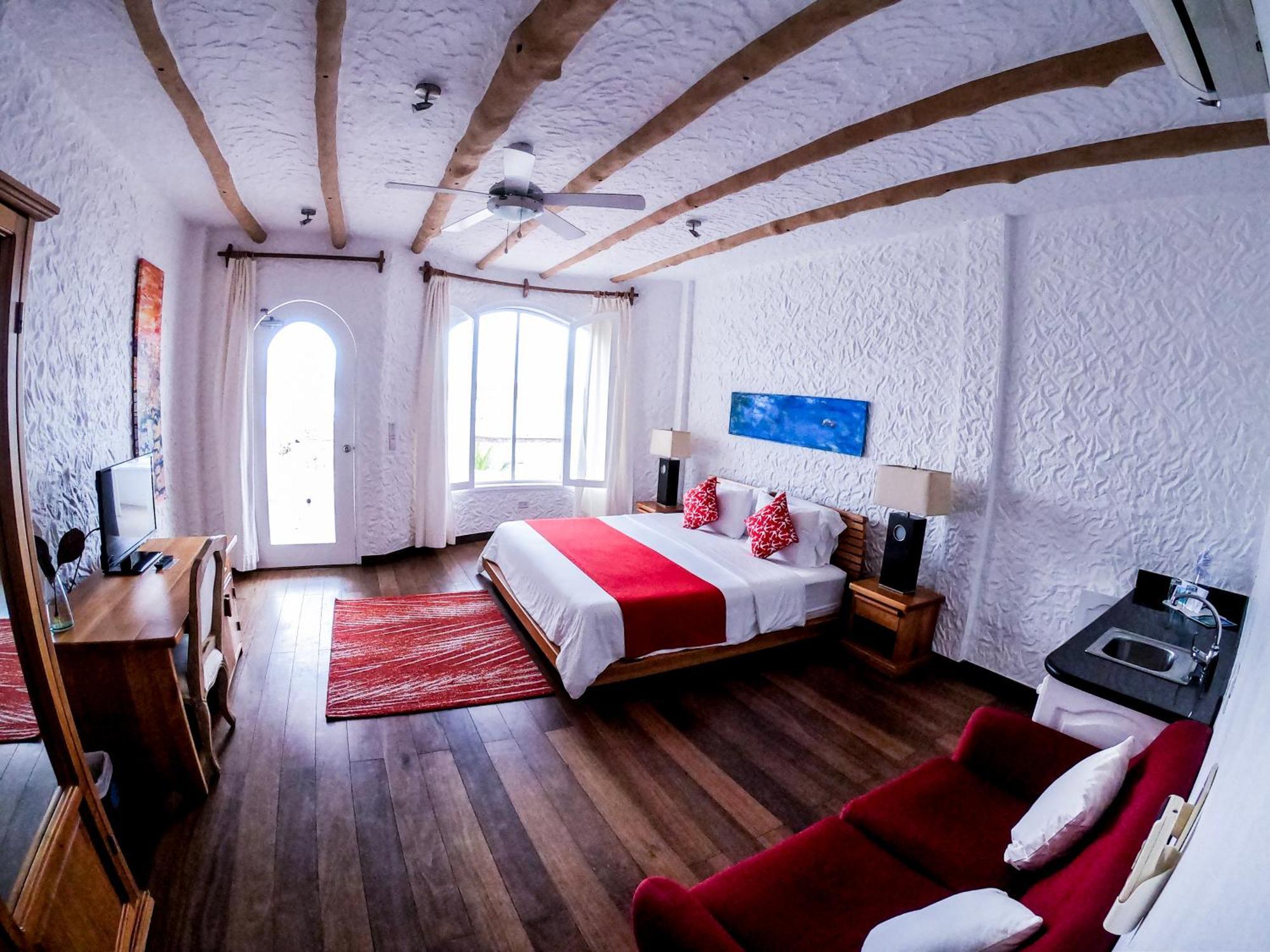 פורטו איורה Hotel Angermeyer Waterfront Inn מראה חיצוני תמונה